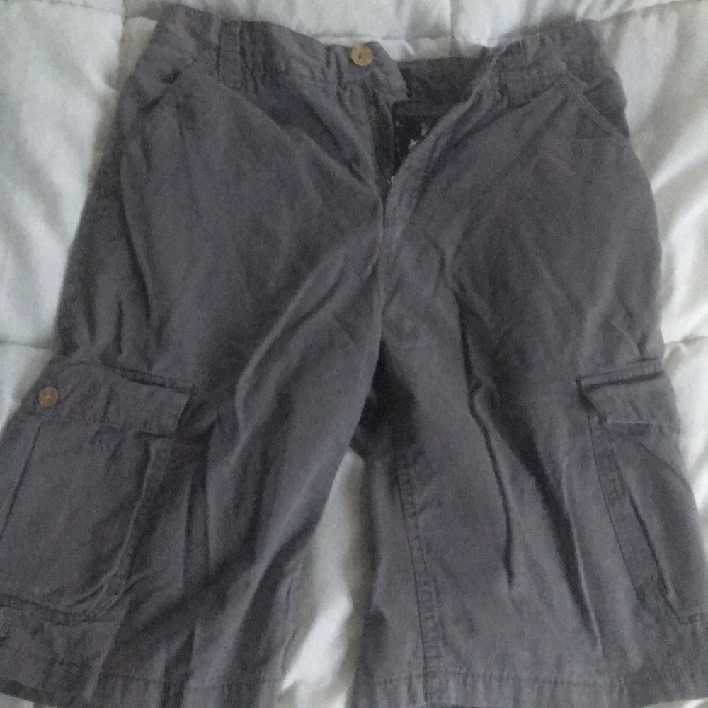 Lucky Brand Gray Cargo Shorts.  Boys size 18